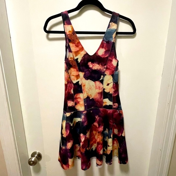 Abercrombie & Fitch Dress - Picture 2 of 2